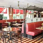 Ibis Tilburg