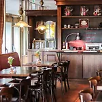 Ibis Tilburg