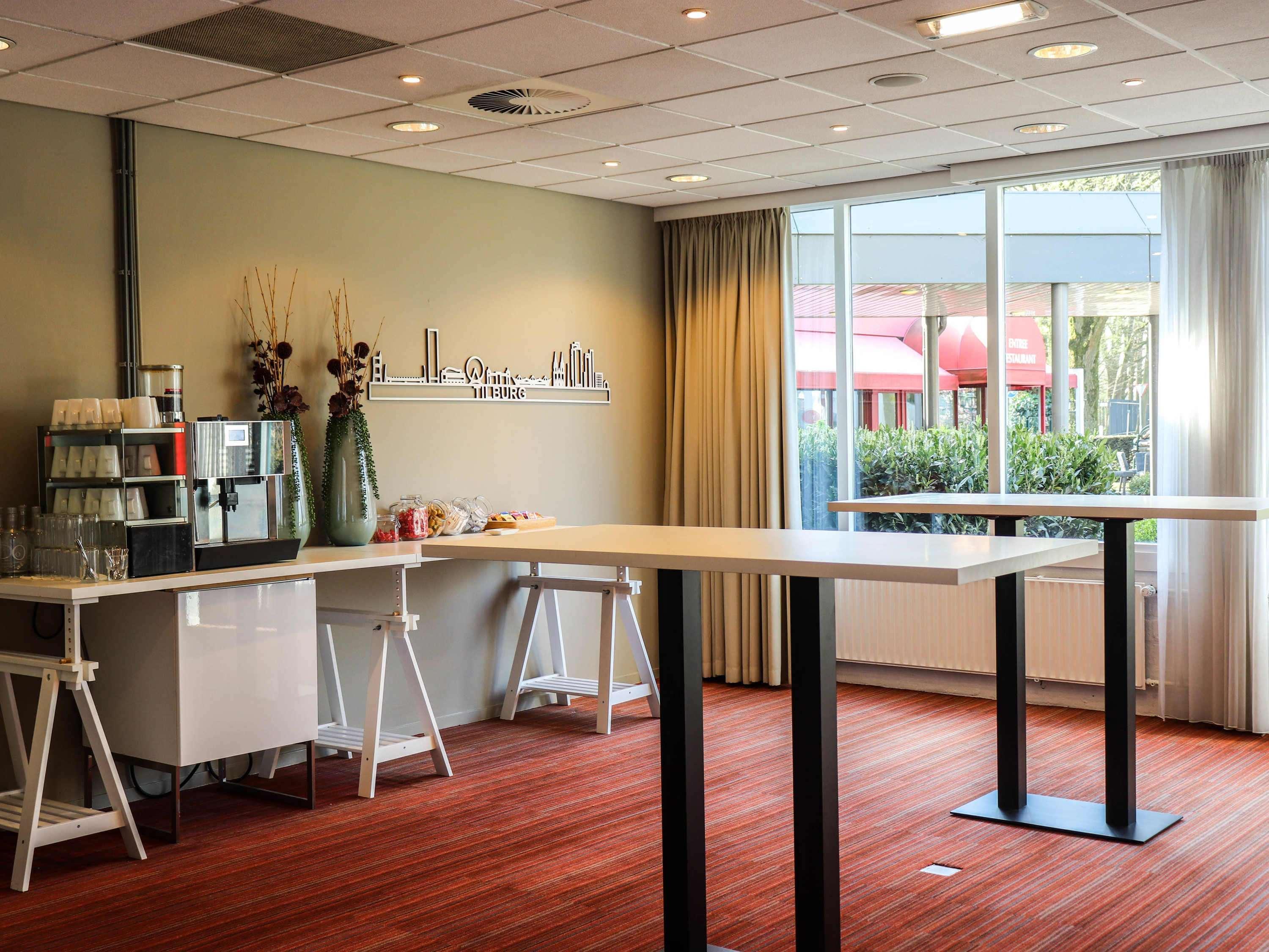 Ibis Hotel 3*